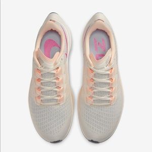 Nike Air Zoom Pegasus 37